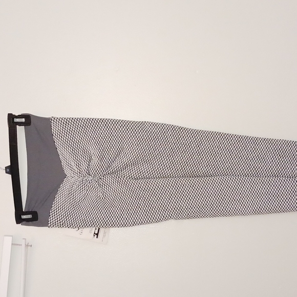 Pants - Picture 2 of 8